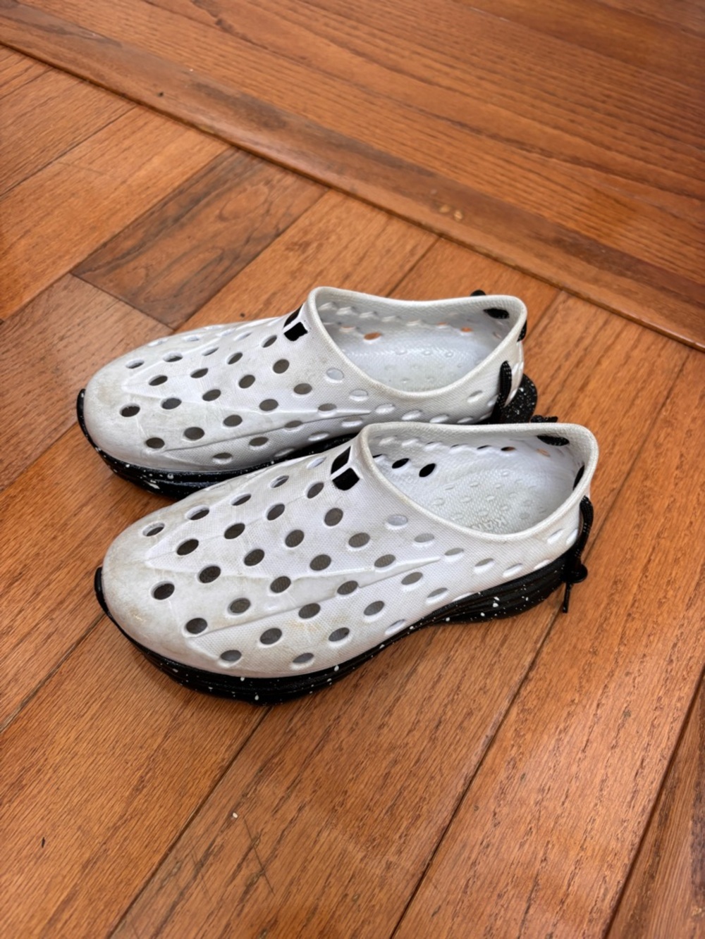 Kids Water Shoes - White with Black Sole